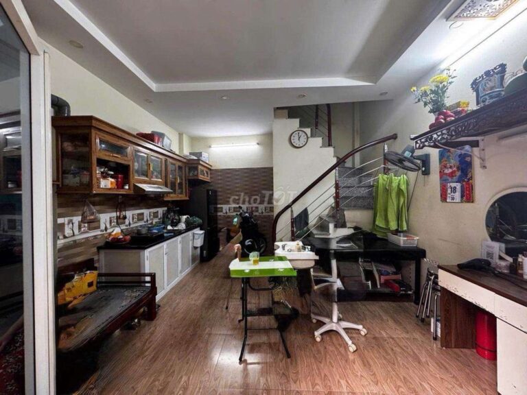 Bán nhà trong ngõ 23m² tại Hai Bà Trưng, Hà Nội